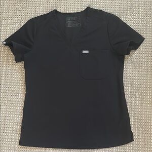 FIGS Women's Caterina Scrub Top